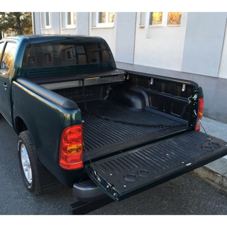 Couvre Benne MTR Toyota Hilux 2005-2015 Double Cab Noir Mountain Top sur Xperts4x4 Accessoires 4x4 Off-Road