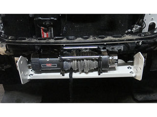 Platine de treuil Toyota VDJ200 N4-Offroad Integrée au Pare-choc sur Xperts4x4 Accessoires 4x4 Off-Road