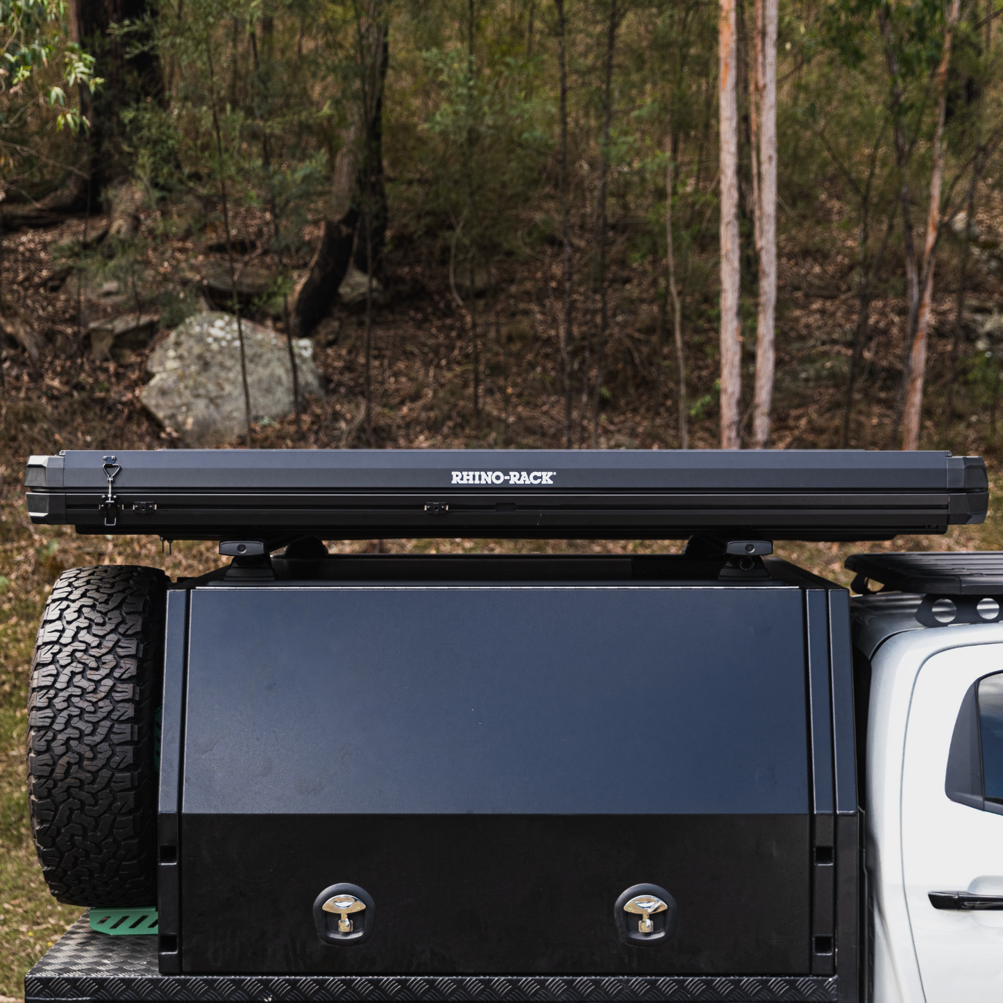 Tente de Toit Rigide Low Profile 2 Personnes - Rhino-Rack