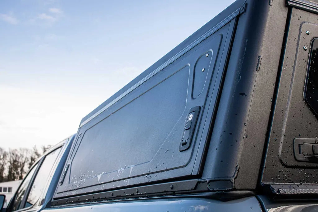 Hardtop Alu-Cab Contour Ford Ranger/Raptor 2012 à 2022 sur Xperts4x4 Accessoires 4x4 Off-Road