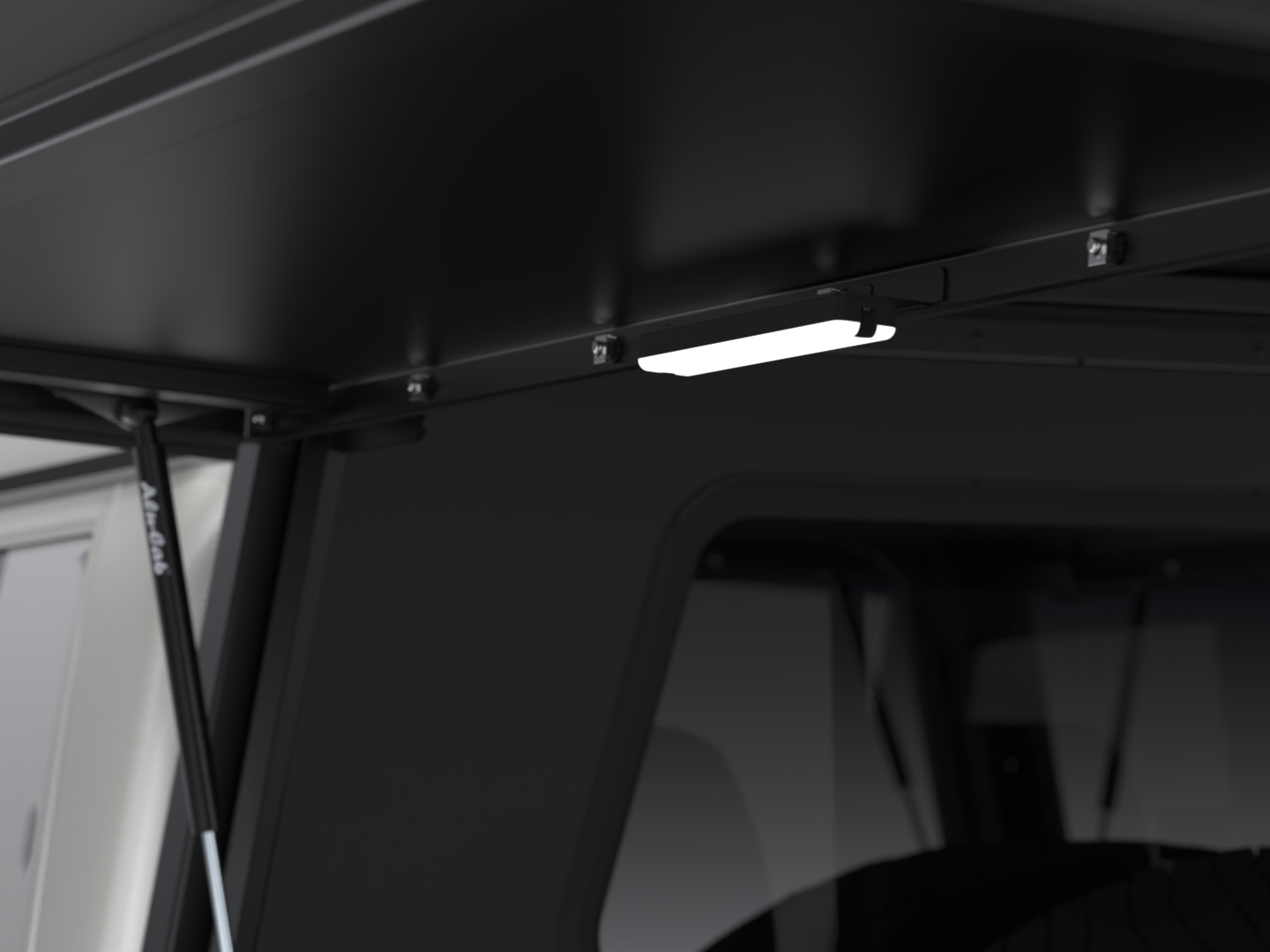 Hardtop Alu-Cab Explorer 3 pour Toyota Land Cruiser 79 Double-Cab, en aluminium, installé sur le véhicule.