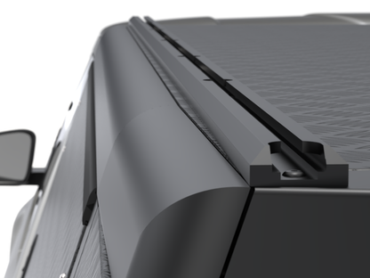 Hardtop Alu-Cab "Guard" pour Toyota Hilux Revo 2016+ Extra Cab, en aluminium, installation robuste et résistant aux conditions extérieures