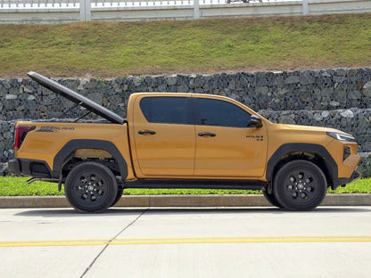 Couvre-benne SPEED noir Hilux 2026+ Double Cab | AEROKLAS Xperts 4x4