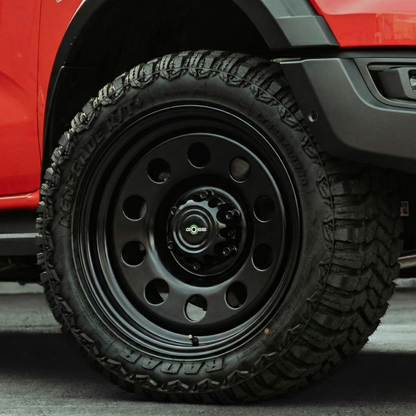Jante en acier GOSS pour Ford Ranger/Raptor 2023+, modèle Next Gen, vue de face avec finition noire.