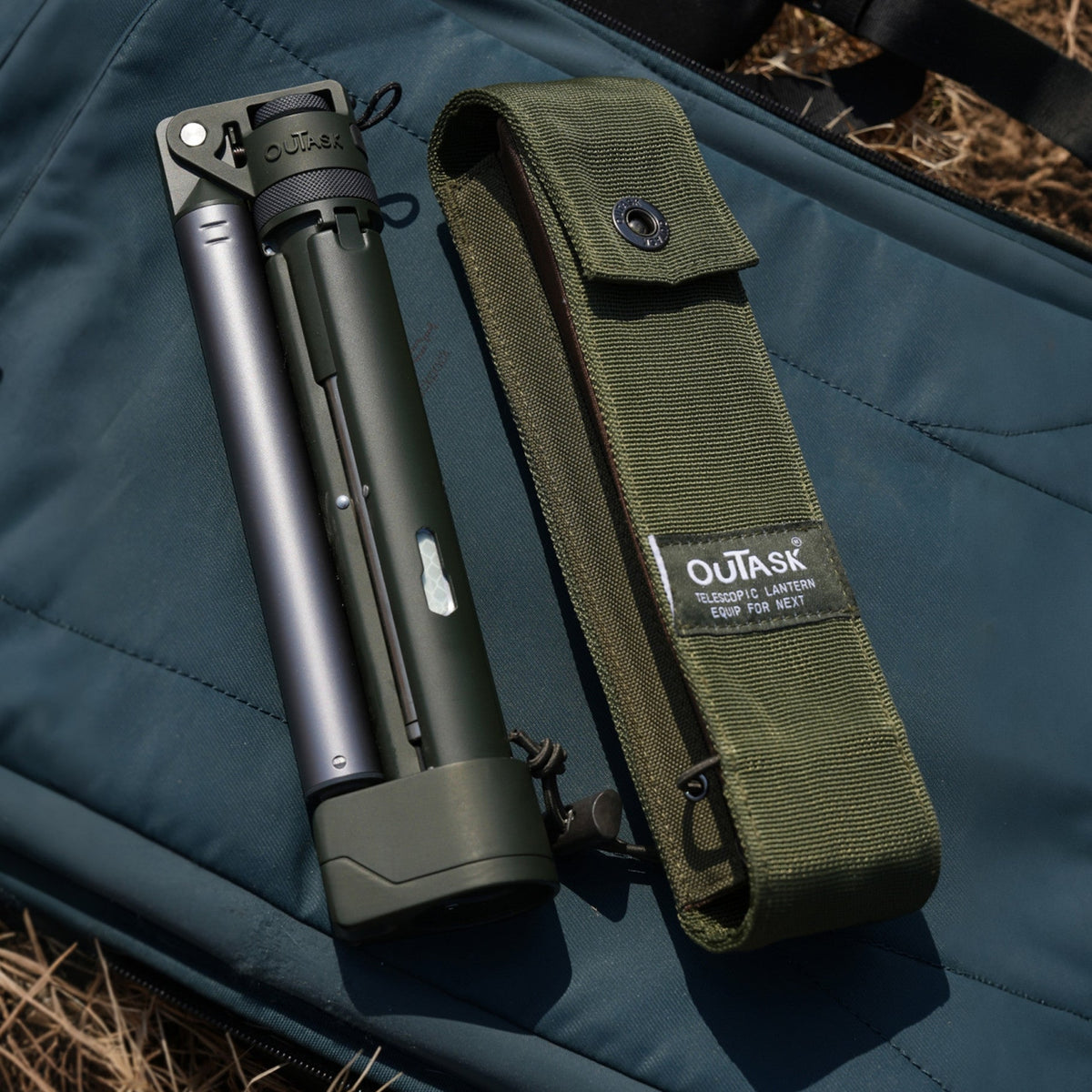 Housse rembourrée pour lampe TD-2 vert armée | OUTASK Xperts 4x4