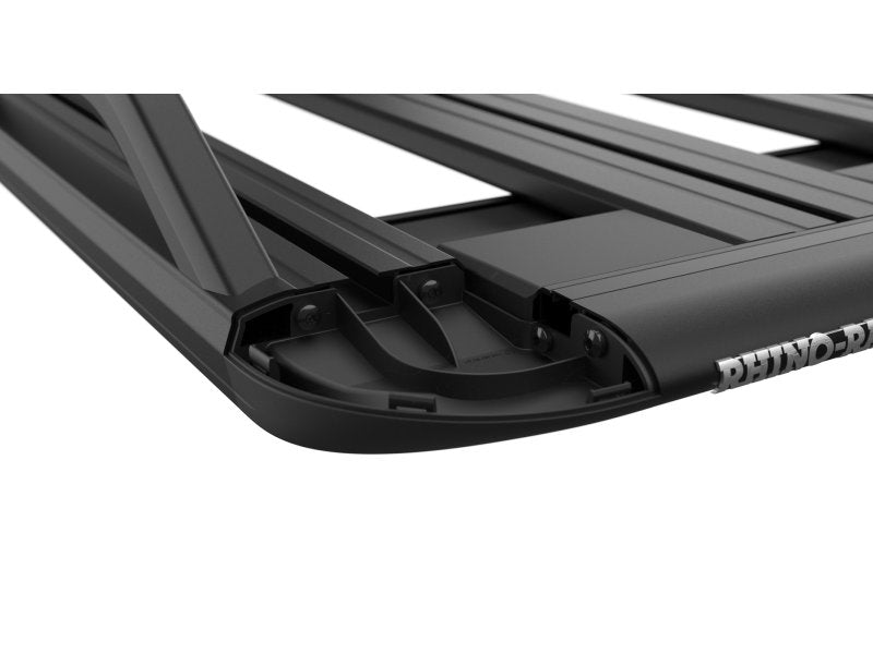 Détail des profilés et canaux de fixation Pioneer 6 Tradie