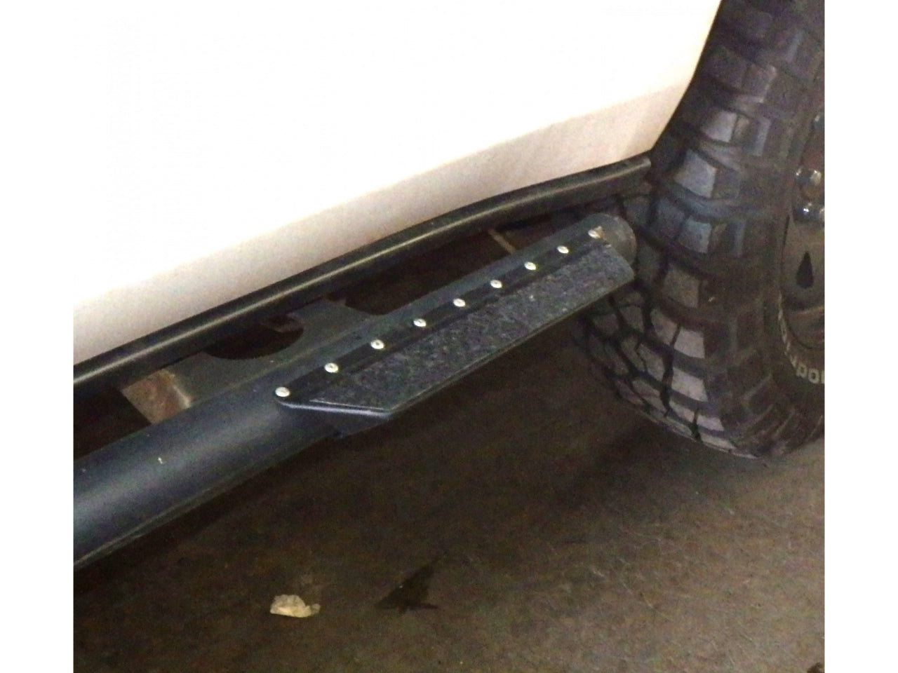 Marche-pieds N4 Offroad pour Tube 60mm | Acier Antidérapant (Paire) sur Xperts4x4 Accessoires 4x4 Off-Road