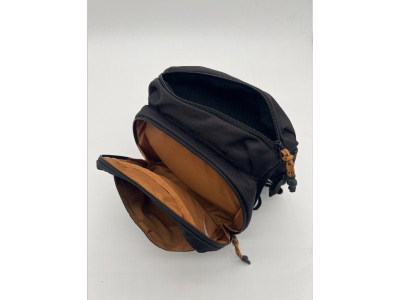 Organiseur appuie tête Daily Driver Noir - ONWRD - BYD Shark 2024+