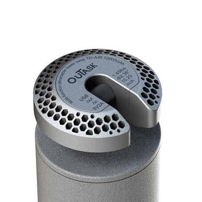 OuTask Lampe Télescopique Gris Clair - Outdoor LED 720° Rechargeable sur Xperts4x4 Accessoires 4x4 Off-Road