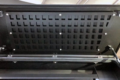Hardtop RSI SMARTCAP pour Ford Raptor 2023+ Next Gen, robuste et adapté à l'aventure, vue de face en image.