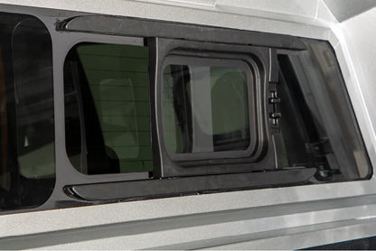 Hardtop Toyota Hilux 2016+ Double Cab | RSI EVOa Adventure sur Xperts4x4 Accessoires 4x4 Off-Road