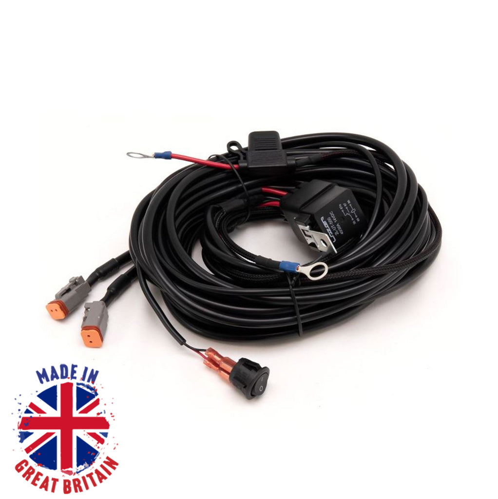 Deux projecteurs Faisceau (Utility Série) LAZER LAMPS sur Xperts4x4 Accessoires 4x4 Off-Road