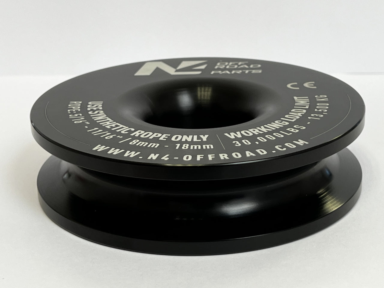 Anneau de treuillage 13.5T en aluminium anodisé noir N4-Offroad sur Xperts4x4 Accessoires 4x4 Off-Road
