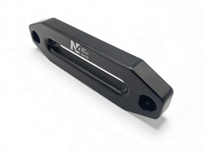 Ecubier aluminium noir pour corde de treuil synthétique N4-Offroad sur Xperts4x4 Accessoires 4x4 Off-Road