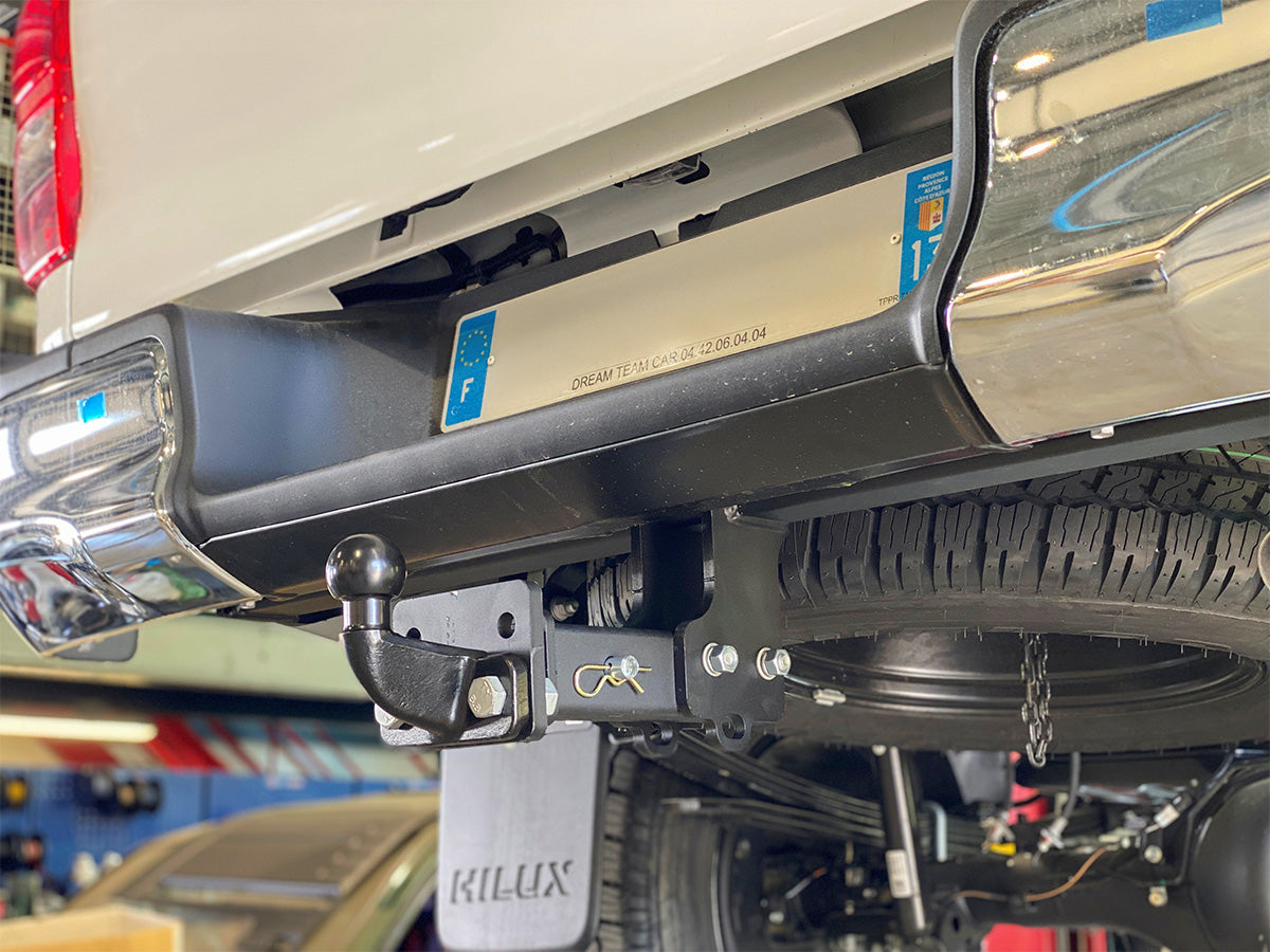 Attelage Homologué | Toyota Hilux Revo 2016+ sur Xperts4x4 Accessoires 4x4 Off-Road