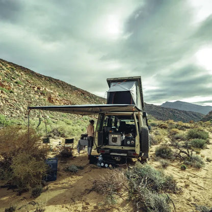 Auvent 270° Alu-Cab - 2,6m | Autoportant & Résistant sur Xperts4x4 Accessoires 4x4 Off-Road