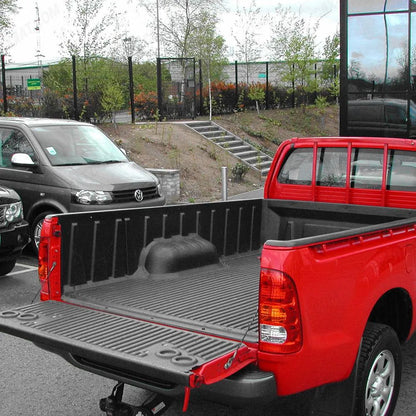 Bac de Benne avec Rebord Toyota Hilux 2016+ Single Cab | PRO-FORM sur Xperts4x4 Accessoires 4x4 Off-Road