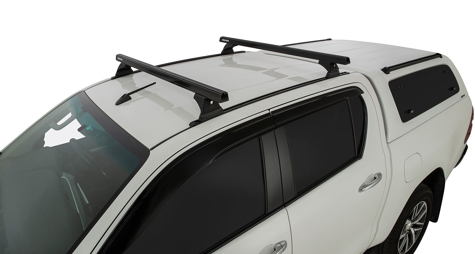 Kit 2 barres de toit noire 1250mm Heavy Duty RCH Trackmount Toyota Hilux Revo 2015+ - RHINO-RACK sur Xperts4x4 Accessoires 4x4 Off-Road