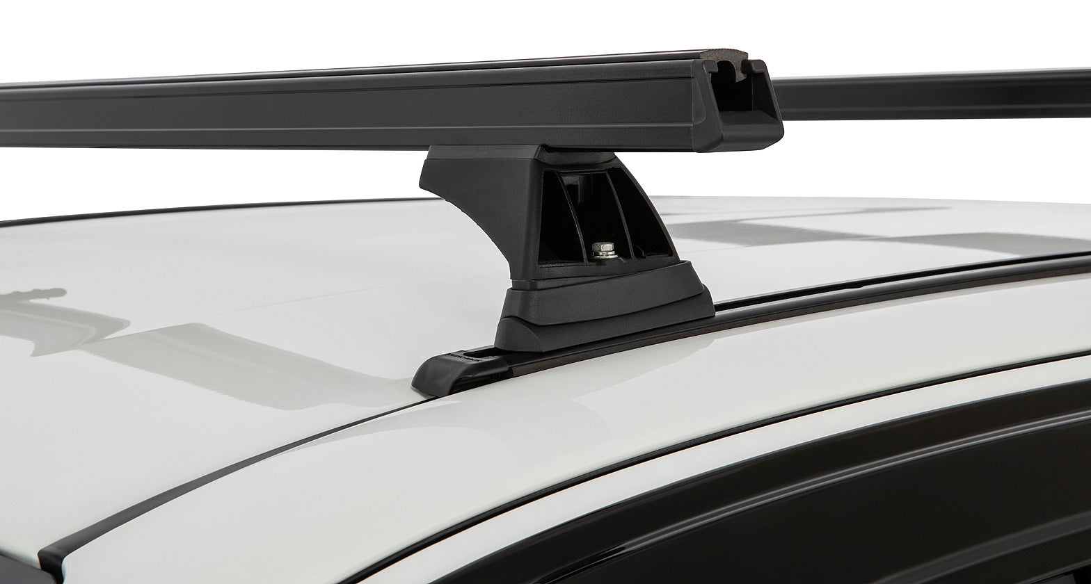Kit 2 barres de toit noire 1250mm Heavy Duty RCH Trackmount Toyota Hilux Revo 2015+ - RHINO-RACK sur Xperts4x4 Accessoires 4x4 Off-Road