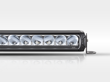 Barre de LED LAZER LAMPS Triple-R 24 Elite sur Xperts4x4 Accessoires 4x4 Off-Road