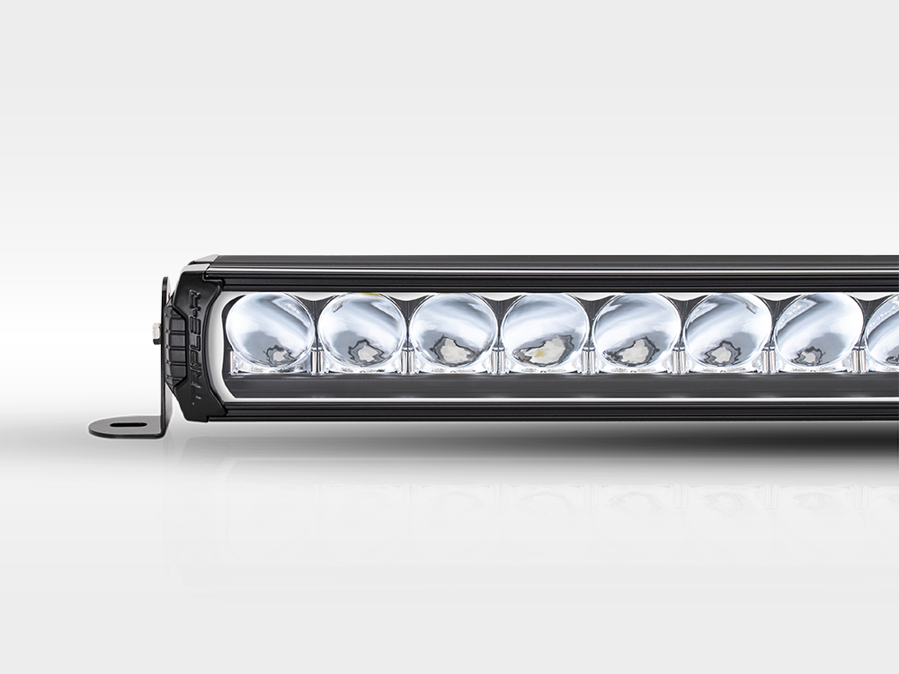 Barre de LED LAZER LAMPS Triple-R 24 Elite sur Xperts4x4 Accessoires 4x4 Off-Road