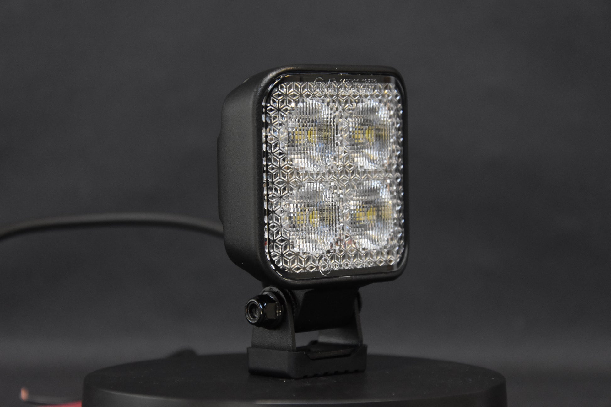 Feux de Travail LED Lumidrive Panoramax - Puissance & Étanchéité sur Xperts4x4 Accessoires 4x4 Off-Road