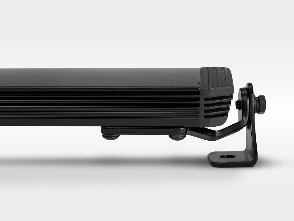 LAZER LAMPS Glide Support Latéral — Barre LED Longue Portée 11500 lm sur Xperts4x4 Accessoires 4x4 Off-Road
