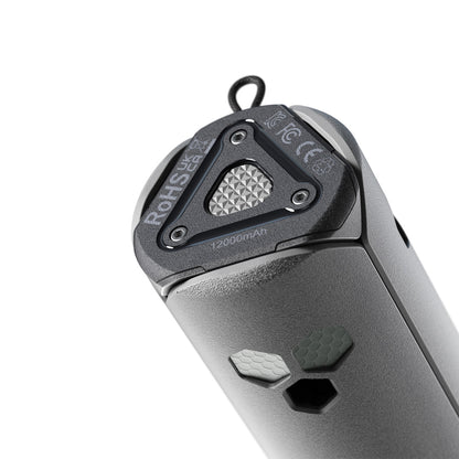 OuTask Lampe Télescopique LED Outdoor 720° - Vert Armée sur Xperts4x4 Accessoires 4x4 Off-Road