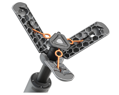 OuTask Lampe Télescopique LED Outdoor 720° - Vert Armée sur Xperts4x4 Accessoires 4x4 Off-Road