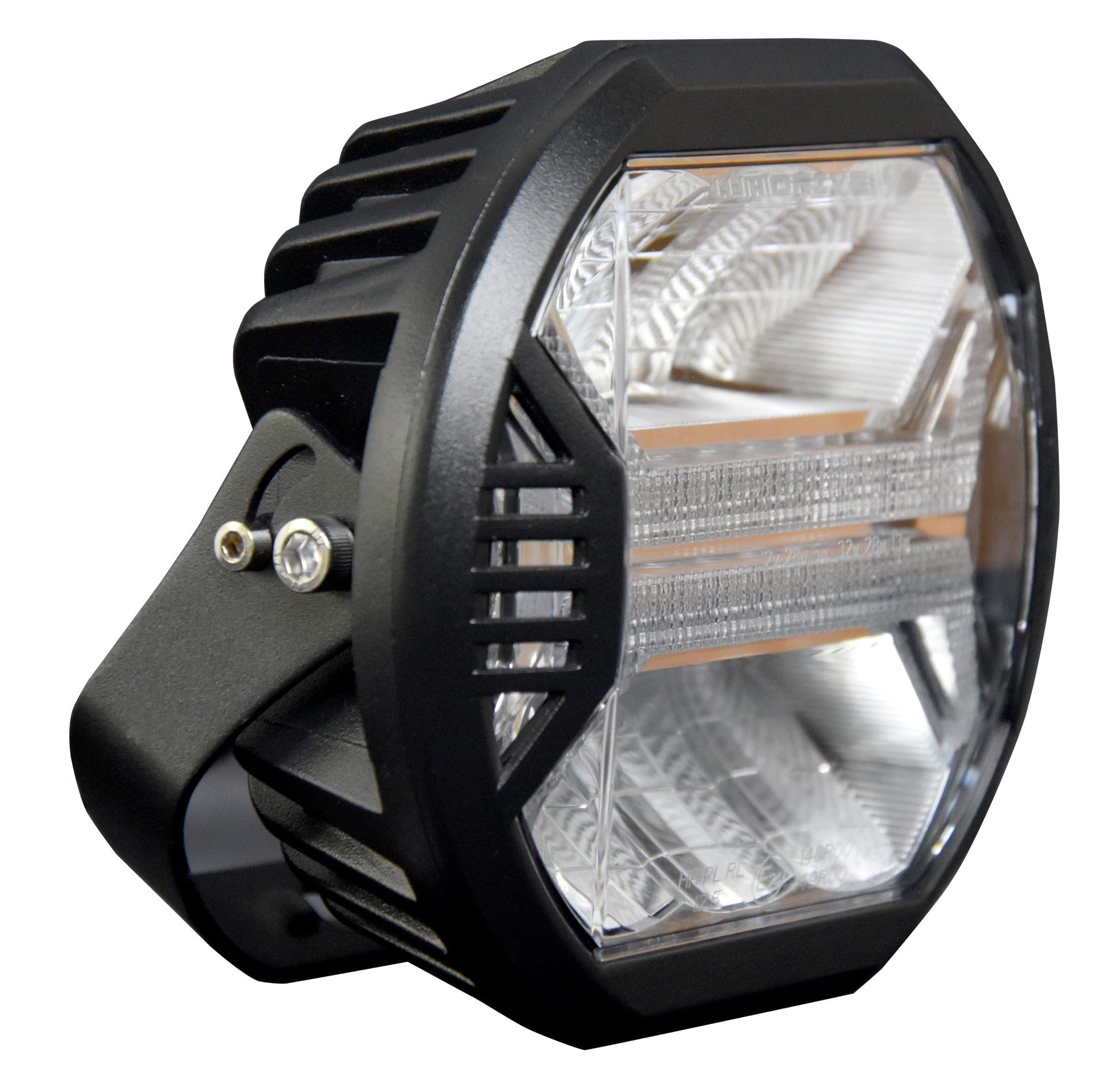 Phare LED XDRIVE 4.0 Lumidrive – Puissance & Sécurité 24W sur Xperts4x4 Accessoires 4x4 Off-Road