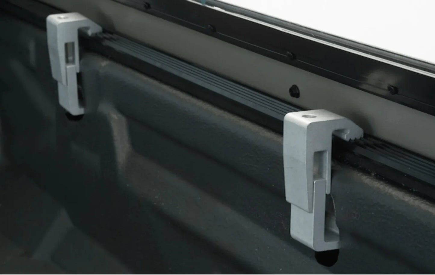 Hardtop Aeroklas Isuzu Dmax 2021+ Extra Cab sur Xperts4x4 Accessoires 4x4 Off-Road