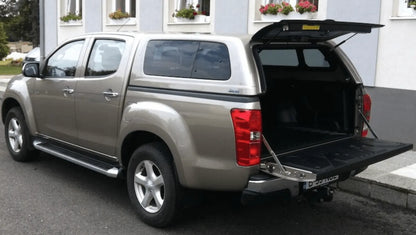 Hardtop Aeroklas Primer | Isuzu Dmax 2012-2020 Double Cab sur Xperts4x4 Accessoires 4x4 Off-Road