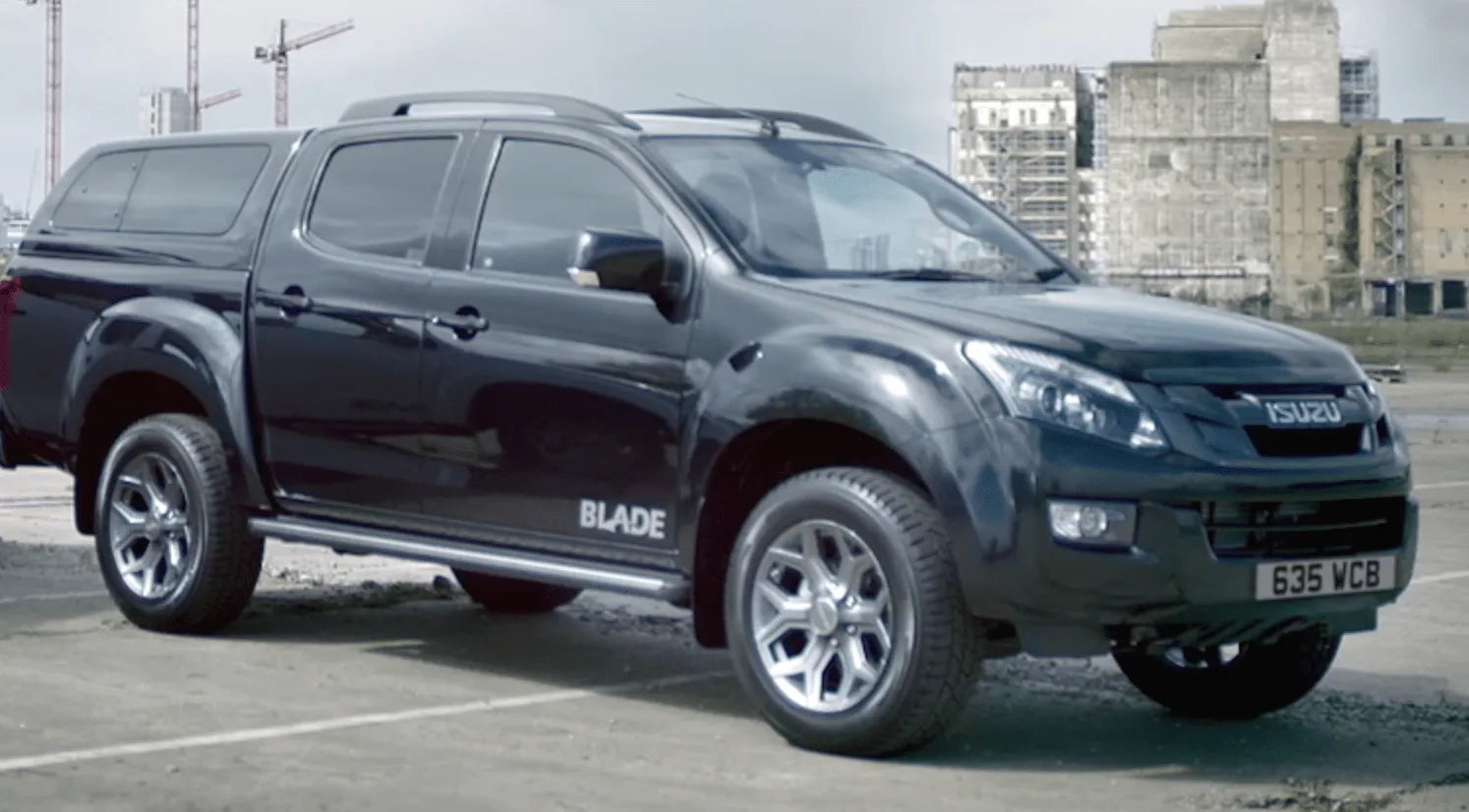 Hardtop Aeroklas Primer | Isuzu Dmax 2012-2020 Double Cab sur Xperts4x4 Accessoires 4x4 Off-Road