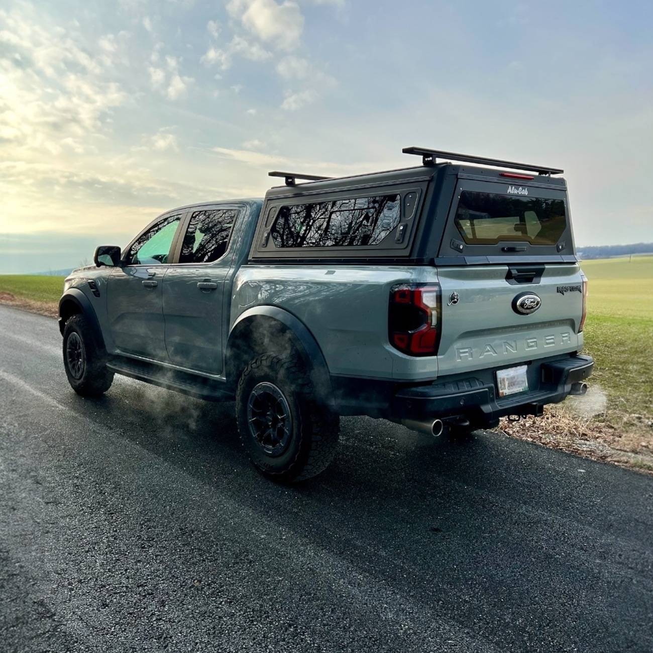 Hardtop Alu-Cab Contour Ford Ranger/Raptor 2023+ sur Xperts4x4 Accessoires 4x4 Off-Road