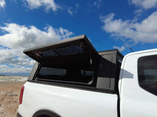 Hardtop Alu-Cab Contour Toyota Tacoma GEN 3 sur Xperts4x4 Accessoires 4x4 Off-Road