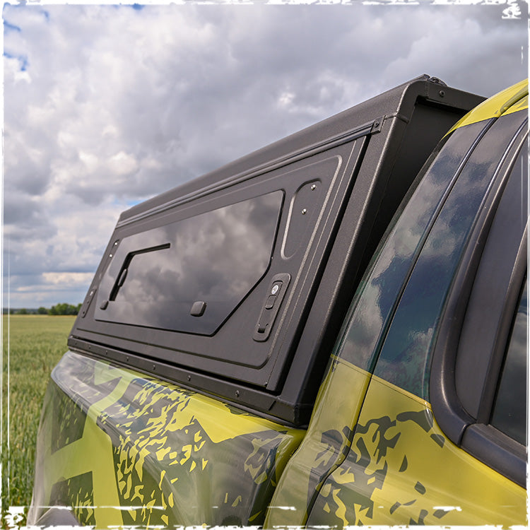 Hardtop Alu-Cab Contour Toyota Tundra 2022+ 5.5" CrewMax sur Xperts4x4 Accessoires 4x4 Off-Road