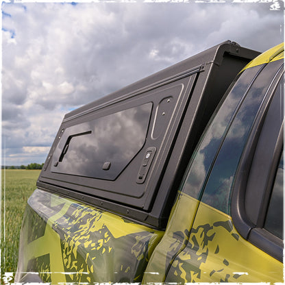 Hardtop Alu-Cab Contour Toyota Tundra 2022+ 5.5" CrewMax sur Xperts4x4 Accessoires 4x4 Off-Road