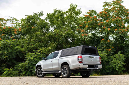 Hardtop Alu-Cab Explorer 3 Mitsubishi L200 2016+ sur Xperts4x4 Accessoires 4x4 Off-Road