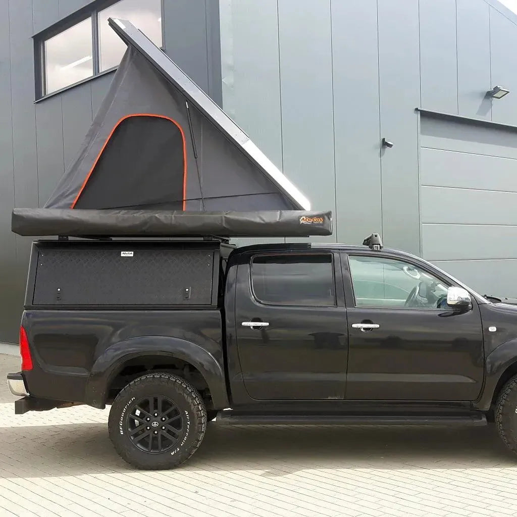 Hardtop Alu-Cab Explorer 3 Toyota Hilux 2005 à 2015 - Noir sur Xperts4x4 Accessoires 4x4 Off-Road