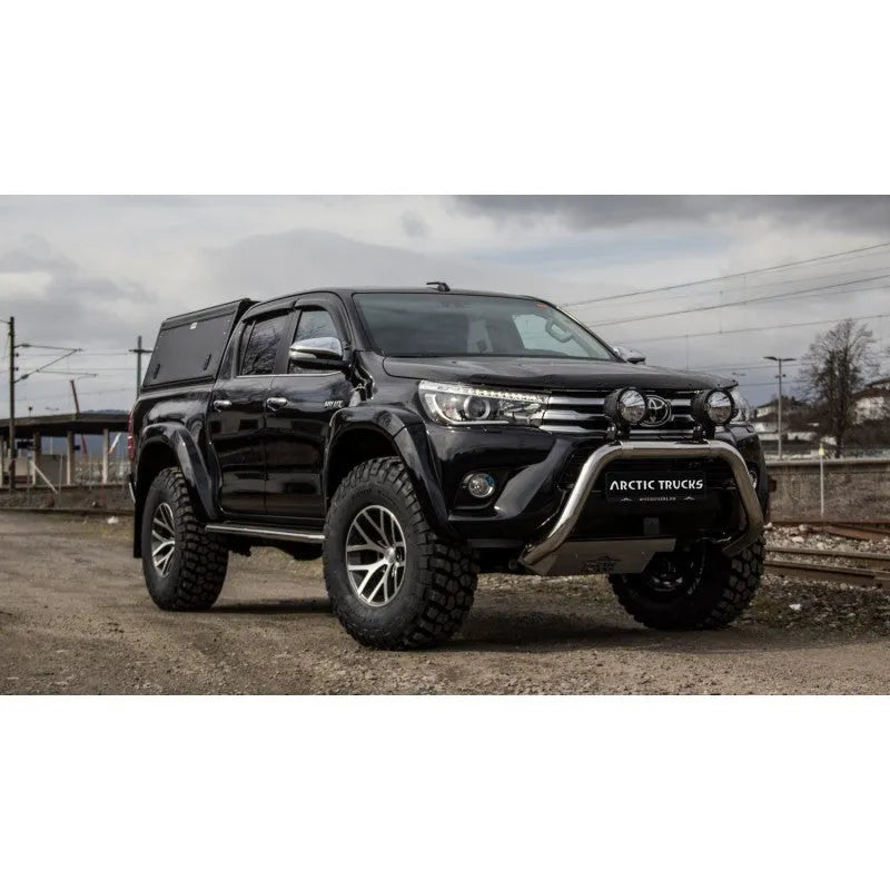 Hardtop Alu-Cab Explorer 3 Toyota Hilux 2016 à Présent sur Xperts4x4 Accessoires 4x4 Off-Road