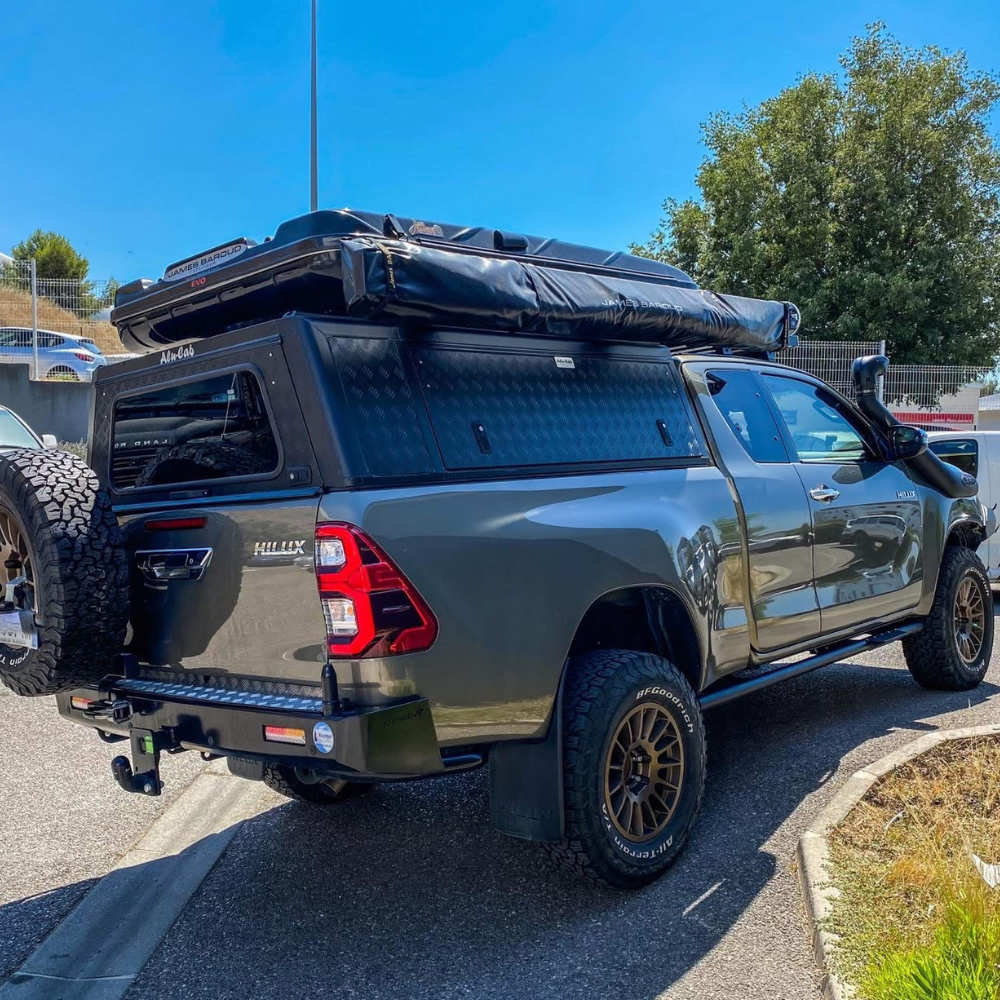 Hardtop Alu-Cab Explorer 3 Toyota Hilux 2016 à Présent sur Xperts4x4 Accessoires 4x4 Off-Road