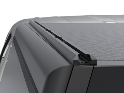 Hardtop Alu-Cab "Guard" Toyota Tacoma 2016-2023 (Version Lisse) sur Xperts4x4 Accessoires 4x4 Off-Road