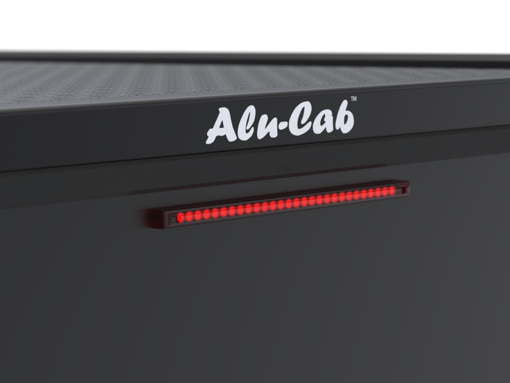 Hardtop Alu-Cab "Guard" Toyota Tacoma 2024+ (Version Lisse) sur Xperts4x4 Accessoires 4x4 Off-Road