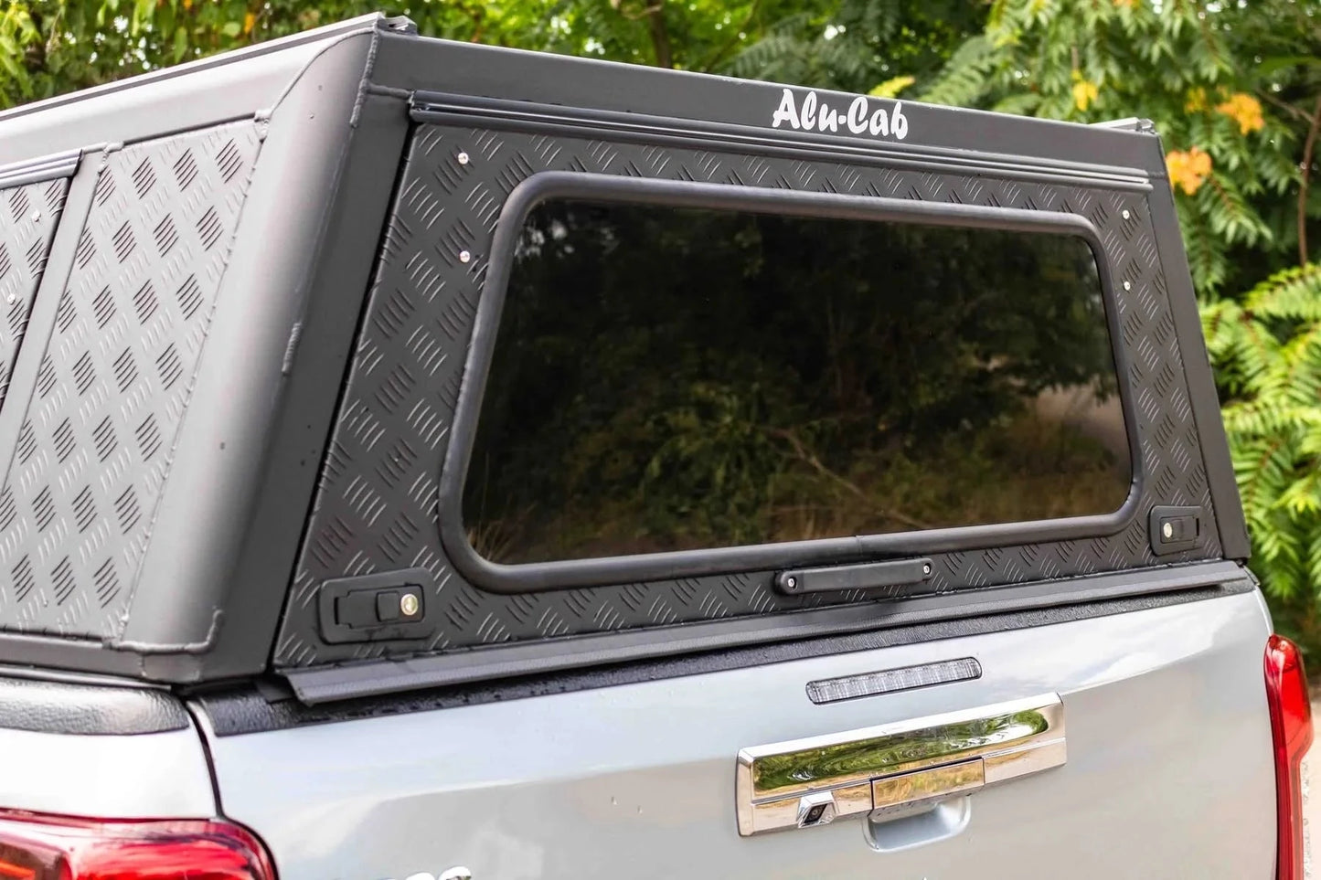 Hardtop Aluminium ALU-CAB Explorer 3 Ford Ranger/Raptor 2023+ sur Xperts4x4 Accessoires 4x4 Off-Road