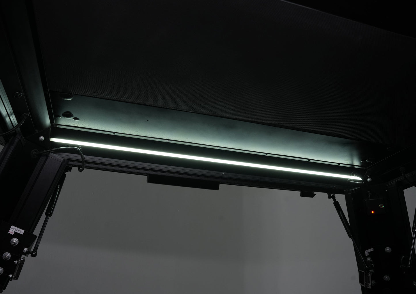 Hardtop Toyota Hilux Revo 2016+| RIVAL 4X4 Aluminium sur Xperts4x4 Accessoires 4x4 Off-Road