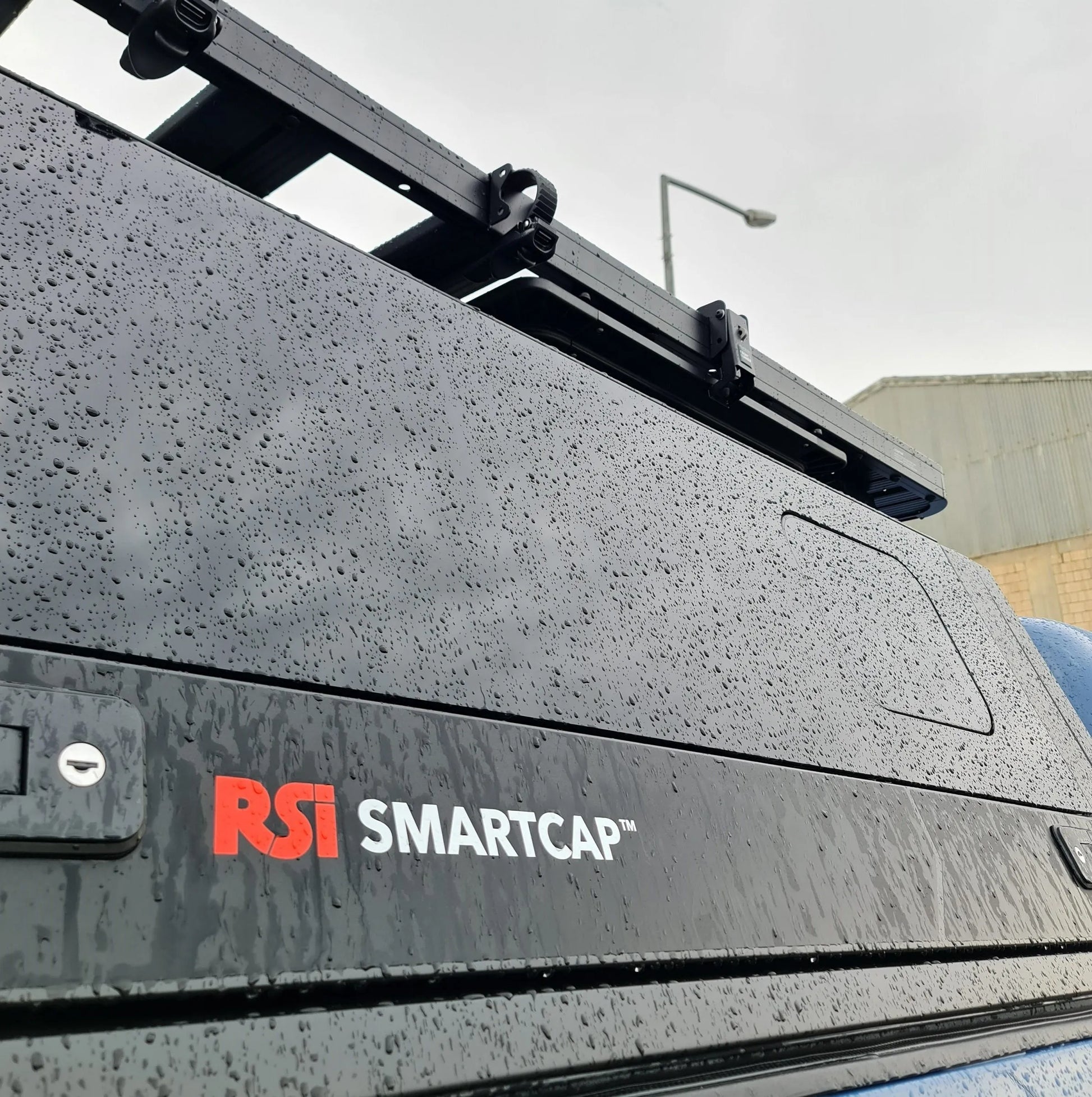 Hardtop Toyota Tacoma 2016-20 - Benne Standard | RSI EVOs SPORT sur Xperts4x4 Accessoires 4x4 Off-Road