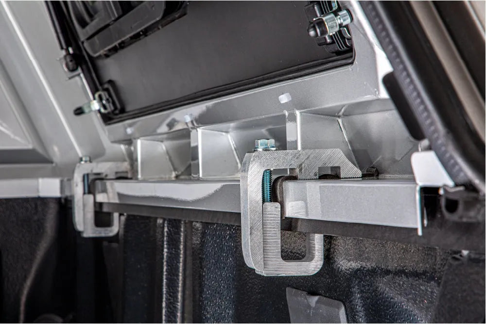 Hardtop Toyota Tundra 2007 à 2021 | RSI EVOs Sport sur Xperts4x4 Accessoires 4x4 Off-Road