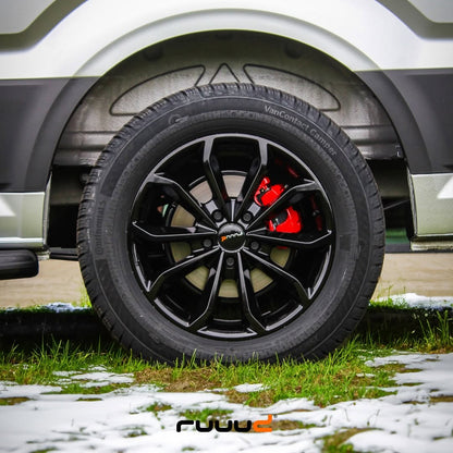 Jante Aluminium RUUUD 8x18 5x120 ET50 Gloss Black - Craftstar (Xenon) sur Xperts4x4 Accessoires 4x4 Off-Road