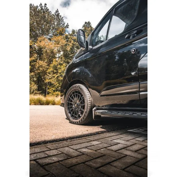 Jante Aluminium RUUUD Ridgeback 7.5x18 5x160 ET50 CTR65.1 - Gloss Black sur Xperts4x4 Accessoires 4x4 Off-Road