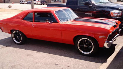 Jante American Racing Torq Thrust Noir Machiné 8.5X20 5x115 ET18 CB72.6 sur Xperts4x4 Accessoires 4x4 Off-Road